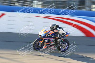 media/Jan-21-2022-Fastrack Riders (Fri) [[90b5309cc6]]/Level 4/Session 1 Front Straight/